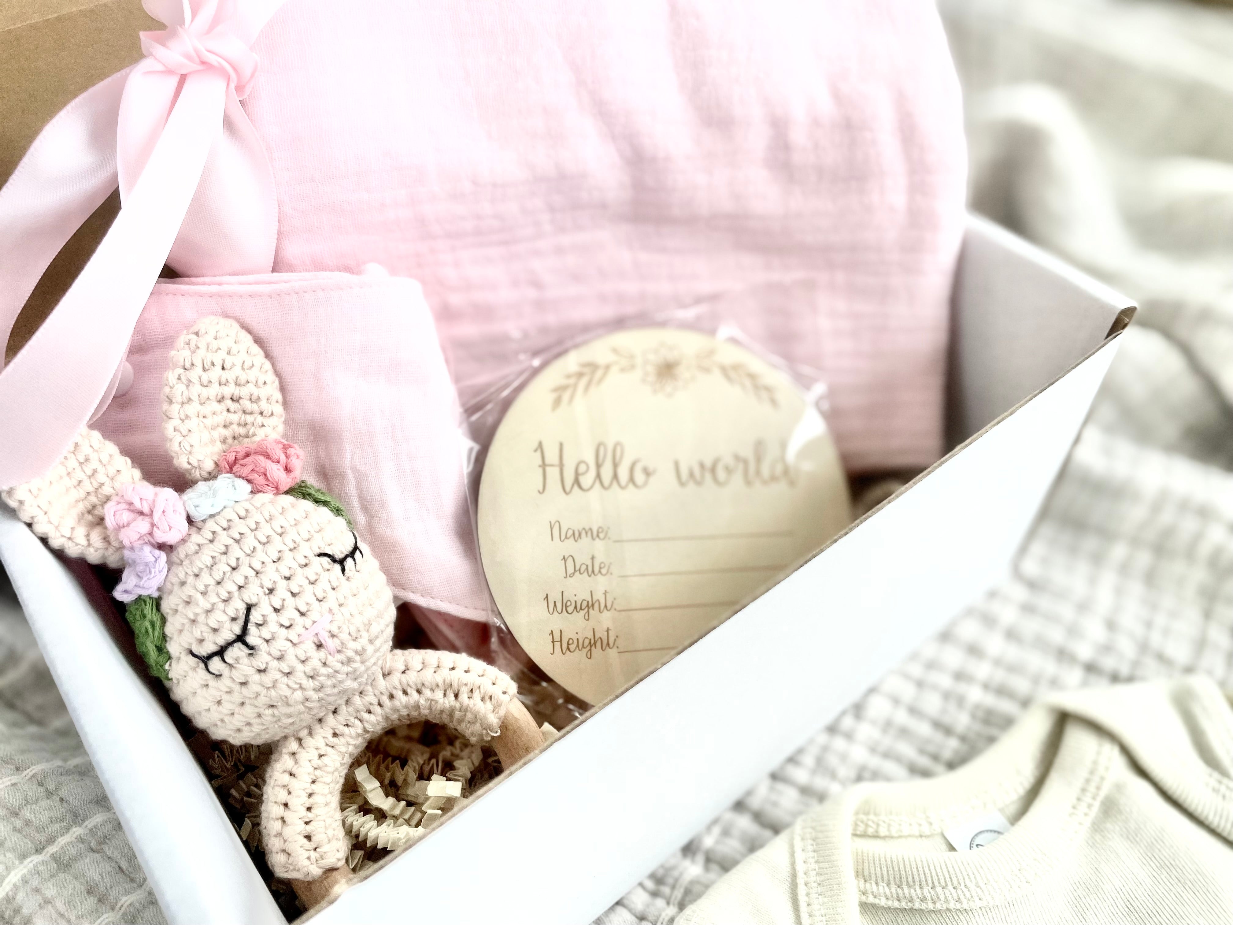 Personalized 5-Piece Baby Gift Set